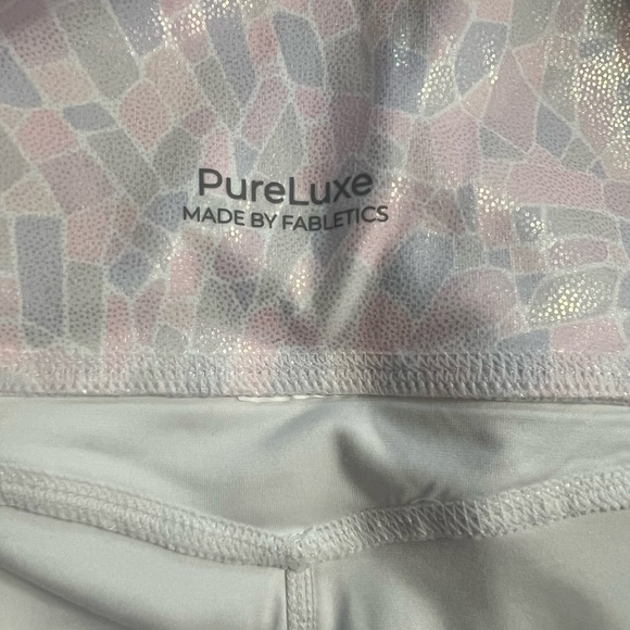 Fabletics Oasis PureLuxe High-Waisted 7/8 Legging - L White Crystalline Shine - Picture 4 of 6